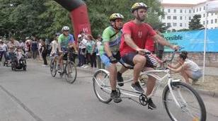 Morón organizó una gran bicicleteada familiar por la inclusión