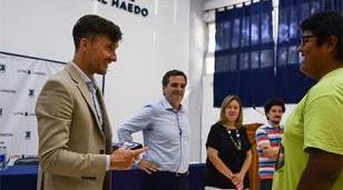 El Municipio de Mor&oacute;n acompa&ntilde;&oacute; una jornada de entrega de anteojos a estudiantes de la UTN Haedo