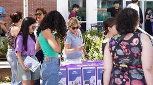 Ituzaingó se tiñe de violeta contra la violencia de género