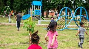 Moreno inauguró la Plaza 6 de Enero en Cuartel V