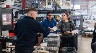 Mariel Fern&aacute;ndez en Ca&ntilde;uelas: reuni&oacute;n con Marisa Fassi y visita a empresas y cooperativas