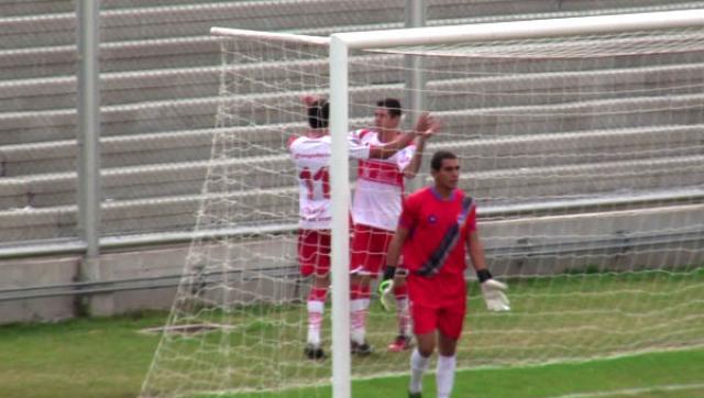 Deportivo Morón sigue a paso firme, derrotó a Dep. Armenio (3-0) de local.