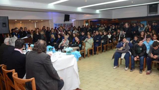 Ledesma abrió el Primer Encuentro Literario de los Trabajadores Mercantiles