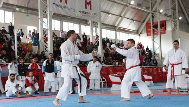 El mejor karate del continente pasó por el Gorki