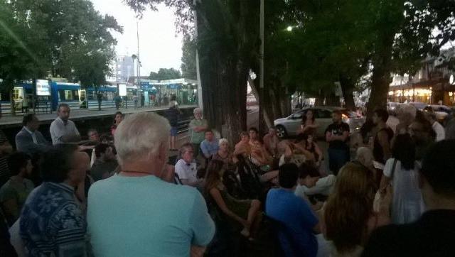 Vecinos de Haedo volvieron a reunirse contra el Impuestazo Municipal