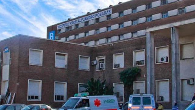 Desplazan a más de 30 directores de área del Hospital Posadas