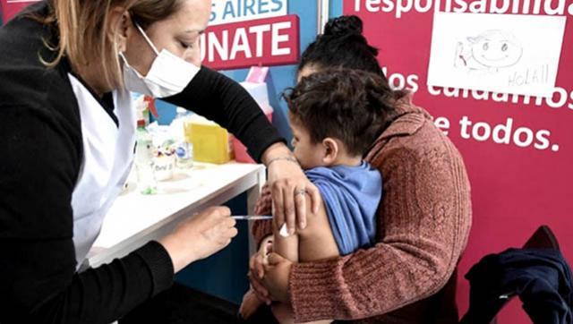 Vacunación libre para niñas y niños de 6 meses a 2 años inclusive