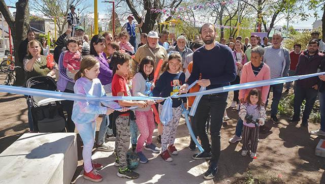 Inauguraron una nueva plaza en Villa Tesei