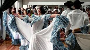 La Escuela Municipal de Danzas de Morón mantiene abierta la inscripción