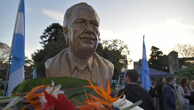 Ituzaingó homenajeó a Raúl Alfonsín