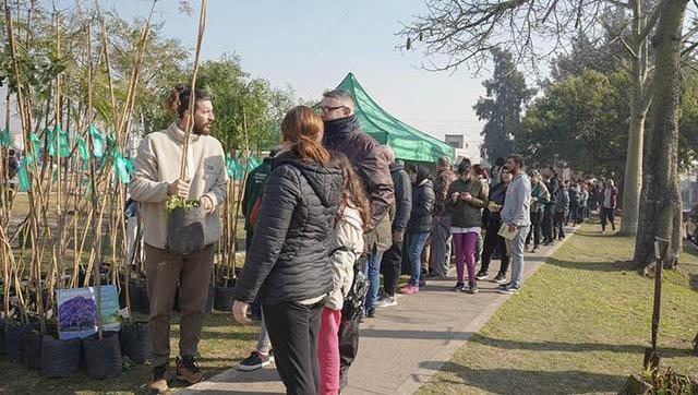 Ituzaingó invita a sumarse al Bosque Urbano con una nueva jornada de EcoCanje y sorteo