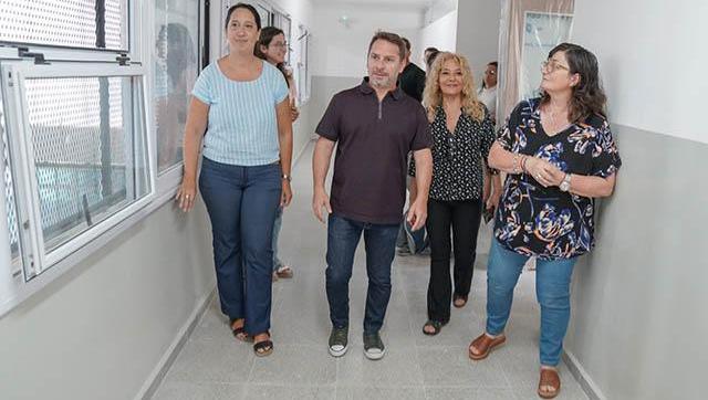 Descalzo destaca avances en obras de escuelas de Ituzaingó: nueva infraestructura para mejorar la educación