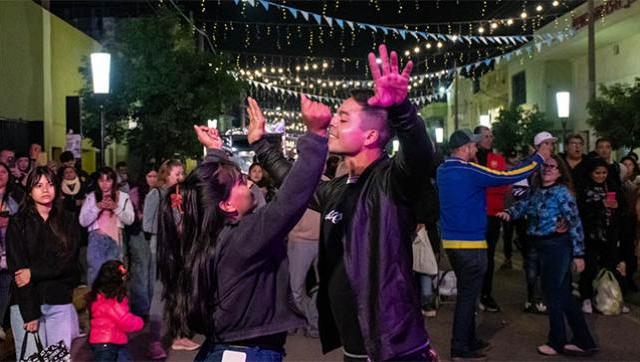 Una nueva edición de la Peatonal Moreno: cultura y comunidad en el centro de la ciudad