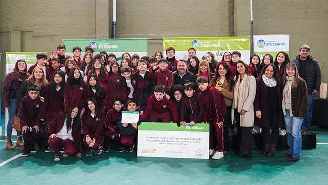 Jóvenes de Ituzaingó se comprometen a construir una ciudad más verde